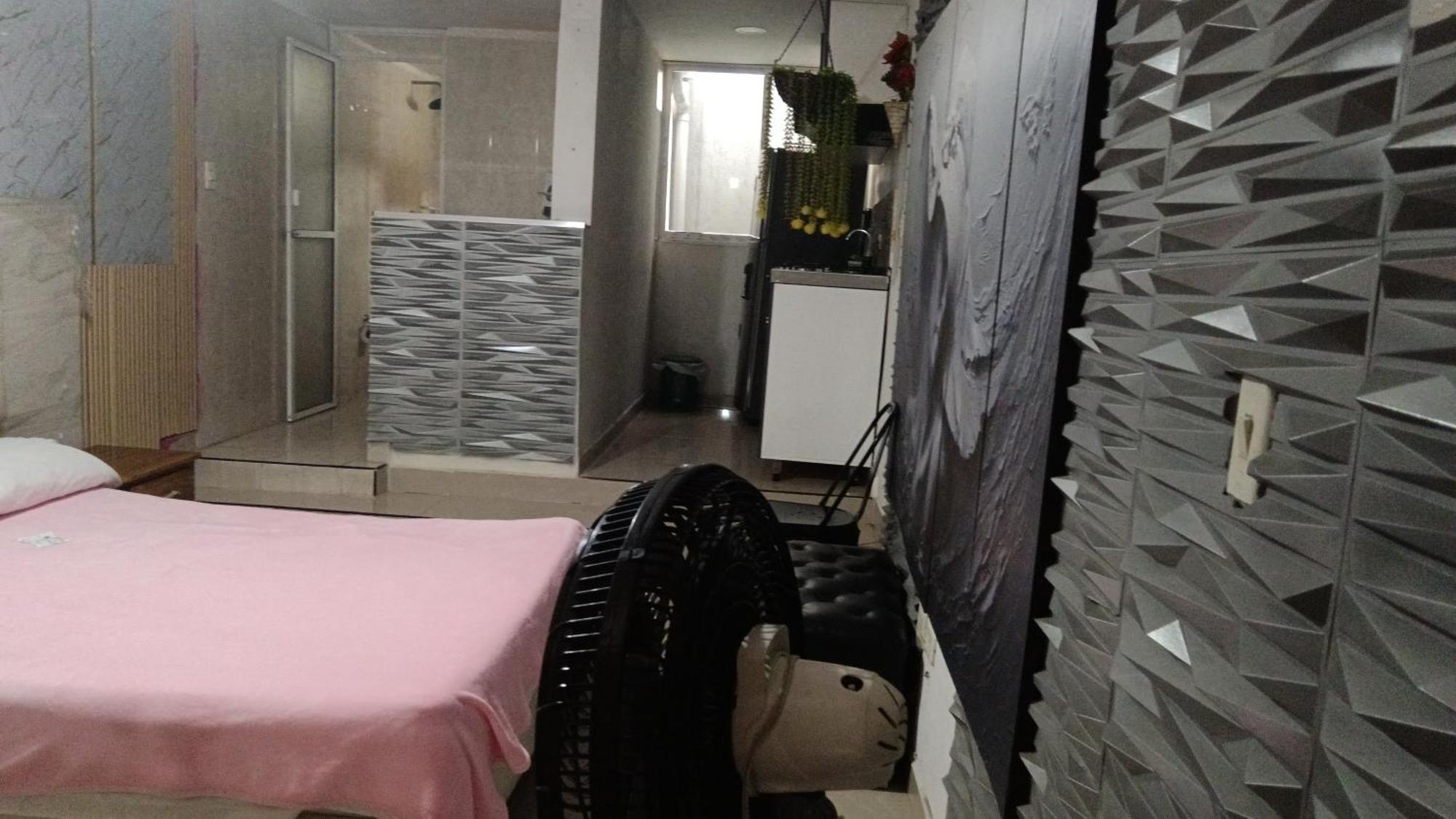 Apartment Aleli: Gateway To Norte With Airport Proximity